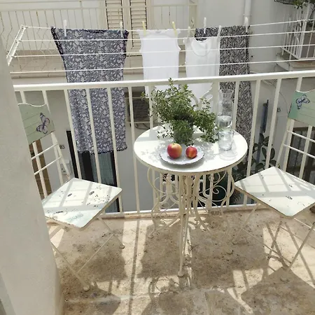 Nido - Helles Nichtraucher Design-studio In Appartement Ostuni